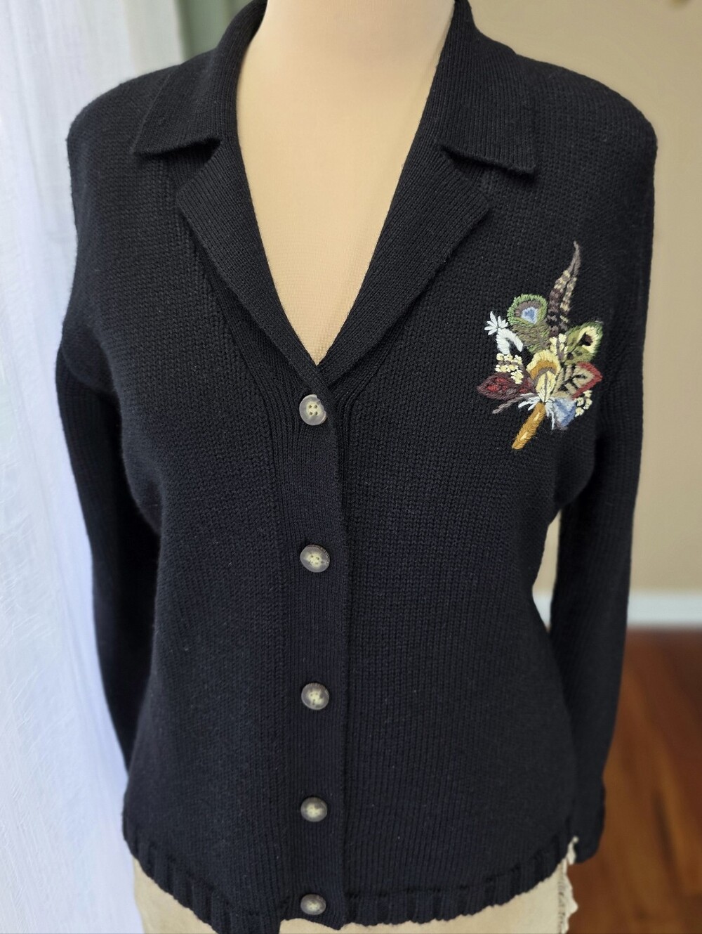 Susan Bristol Vintage Black Embroidered Botanical Cardigan Sweater Petite M